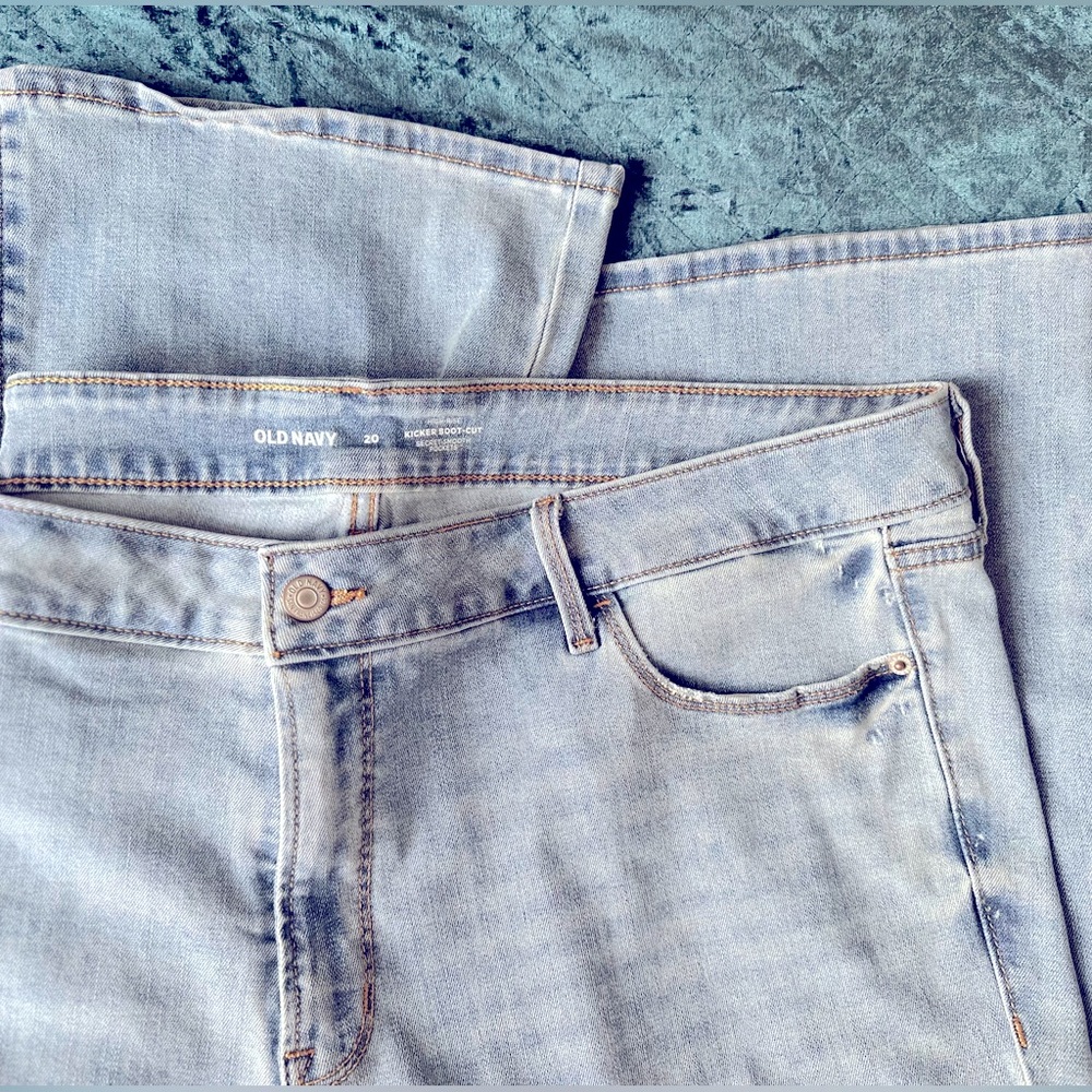 📦SHIPS FREE📦 Size 20 High-Waisted Boot Cut Jeans - Old Navy